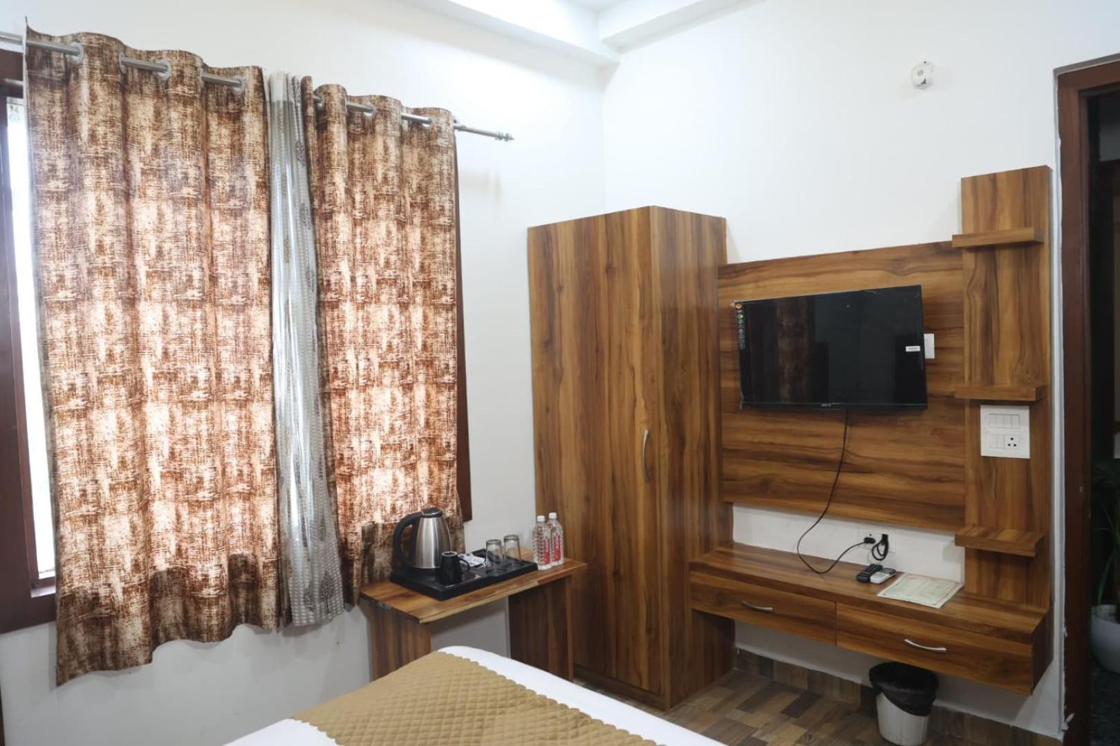 Taj Sarovar 3* Agra (Uttar Pradesh)